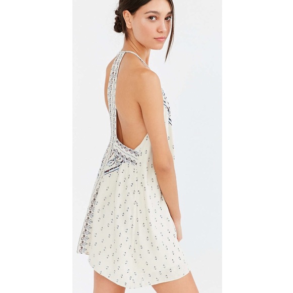 Ecoté Gigi Mixed Print T-Back Cream Mini Dress - Picture 4 of 5